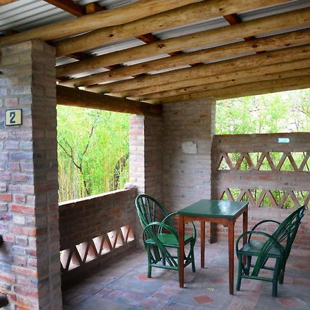 La Toma Complejo De Montana - Cabanas Y Habitaciones En Hosteria Mina Clavero Ngoại thất bức ảnh