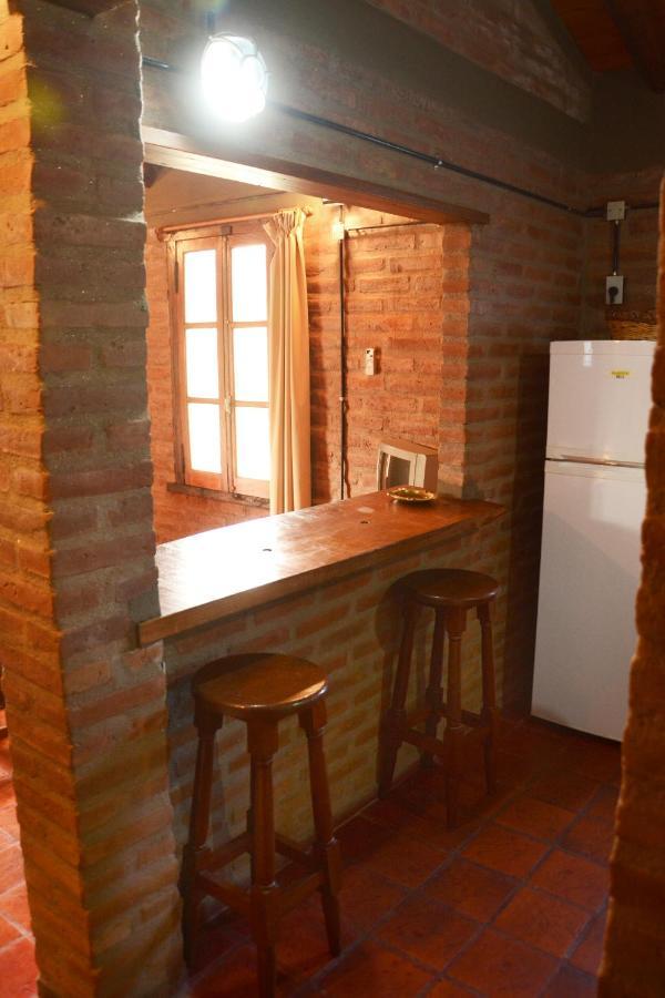 La Toma Complejo De Montana - Cabanas Y Habitaciones En Hosteria Mina Clavero Ngoại thất bức ảnh