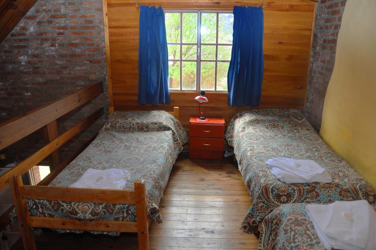 La Toma Complejo De Montana - Cabanas Y Habitaciones En Hosteria Mina Clavero Ngoại thất bức ảnh