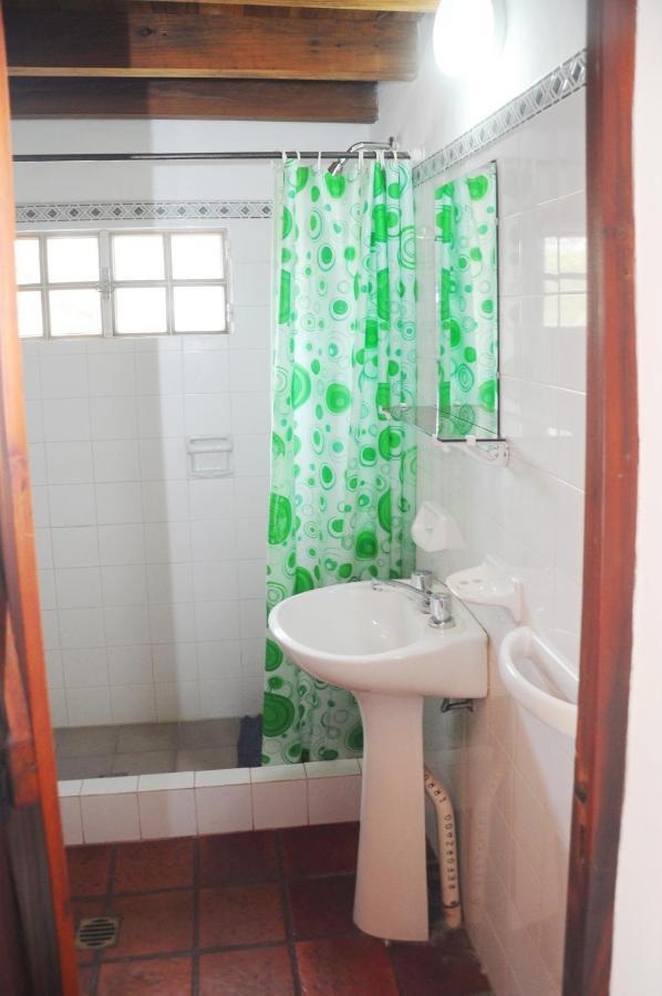 La Toma Complejo De Montana - Cabanas Y Habitaciones En Hosteria Mina Clavero Ngoại thất bức ảnh